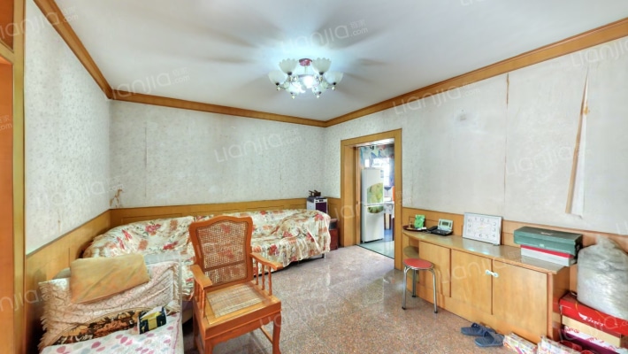 门窗小区二手房实景图