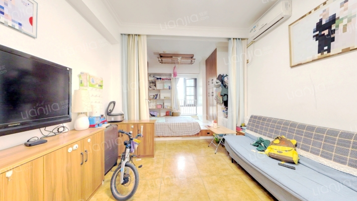 WE+空间二手房实景图