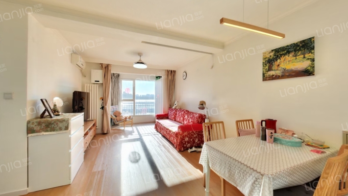 领秀慧谷B区二手房实景图