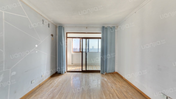 北湖南岸公寓二手房实景图