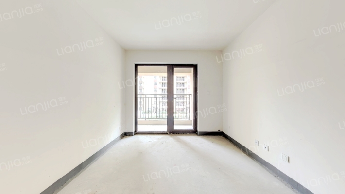 卓越和悦二手房实景图