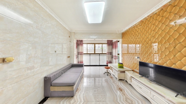 柏悦华府二手房实景图