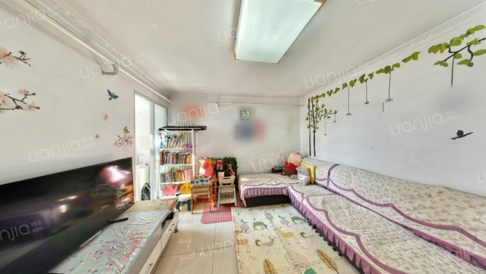 冠雅苑二手房实景图