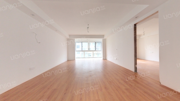 中南江景园二手房实景图