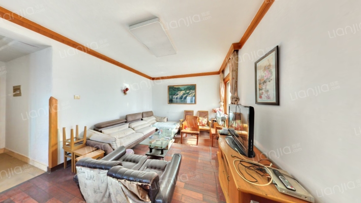 省监狱管理局宿舍二手房实景图