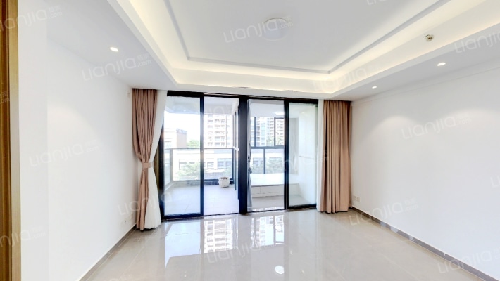 海雅缤纷城二手房实景图