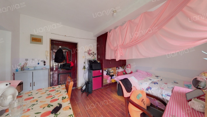 山湖苑西区二手房实景图