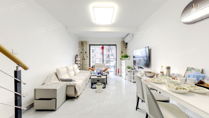 中御海立方二手房实景图