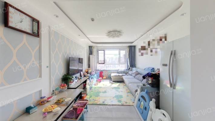 蓝色港湾四期二手房实景图
