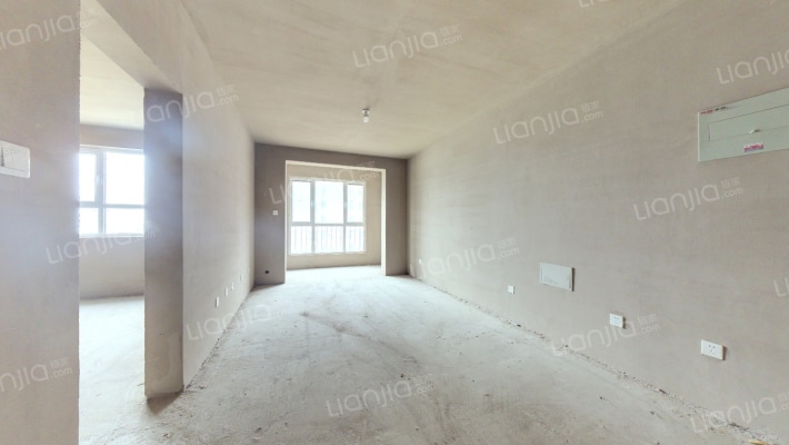 房子为全阳两居，中间楼层 全天采光 视野开阔-客厅