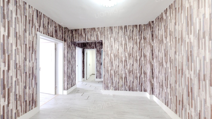 云路房地局宿舍二手房实景图