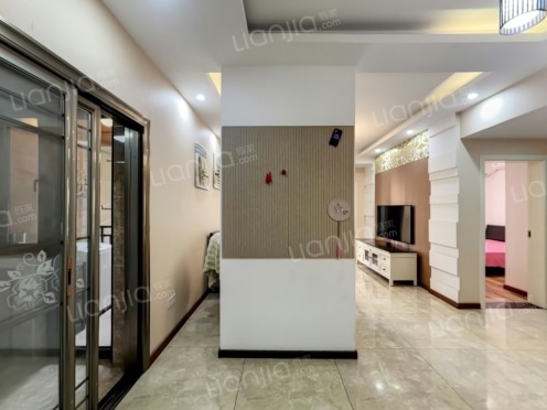 整租·金辉城春上南滨 3室1厅 东南/南