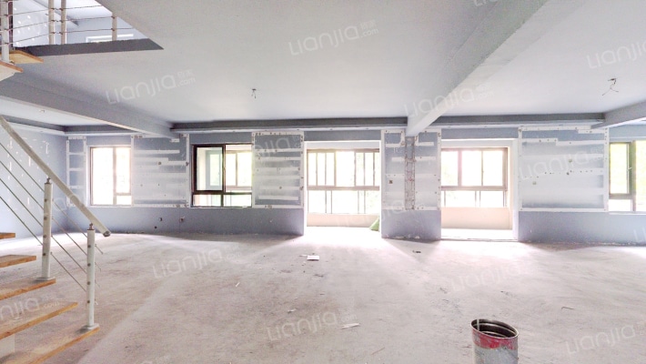 华鸿瑞安华府二手房实景图