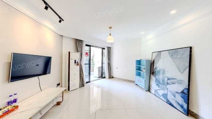 可逸名庭二手房实景图