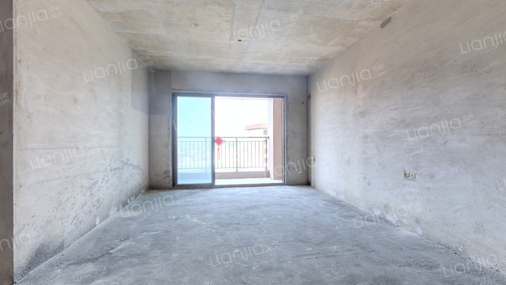 漉江蓝湾二手房实景图