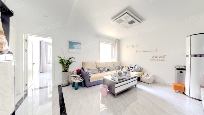 金域华庭一期二手房实景图