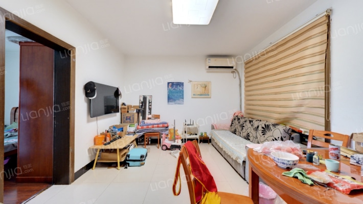 青春驿站二手房实景图