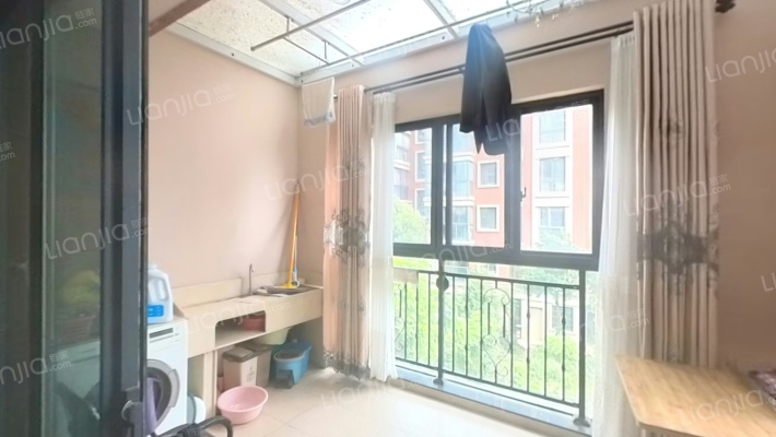 清风南岸二手房实景图