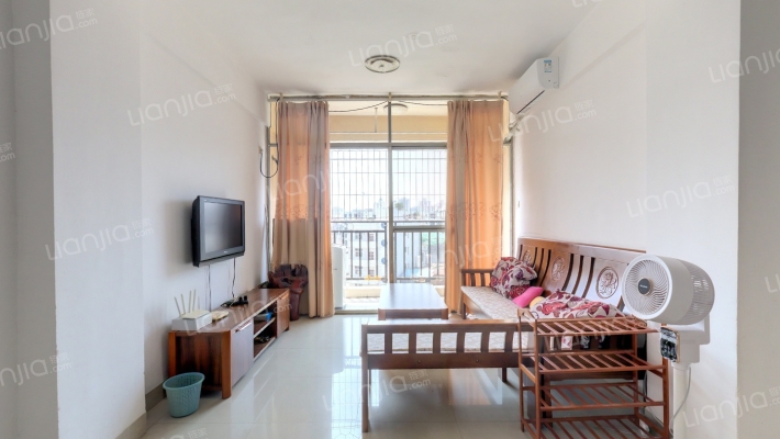 金花公寓二手房实景图