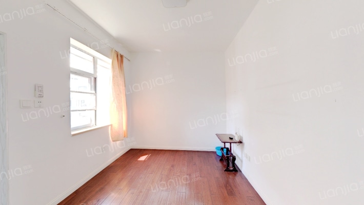 富春街昆二中宿舍二手房实景图