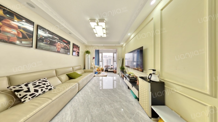 千禧河畔D区二手房实景图