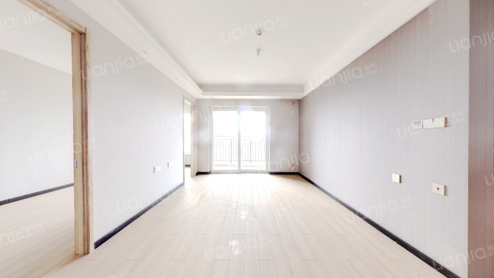 万科大都会云麓二手房实景图