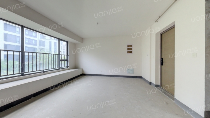 阳光城保亿翡丽云邸二手房实景图