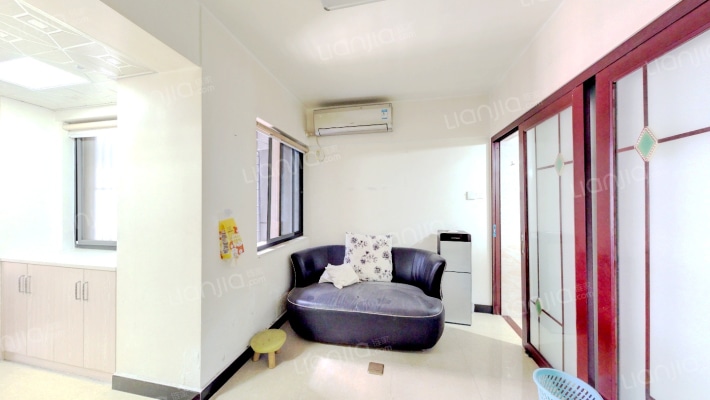 世欧王庄二区二手房实景图