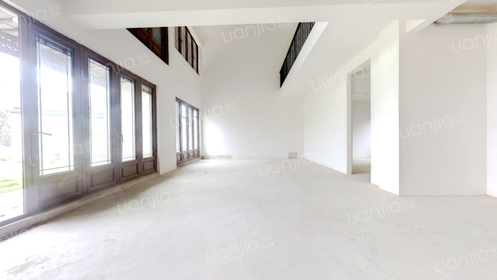 凤栖梧桐二手房实景图