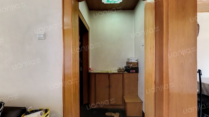 梨康路24号二手房实景图