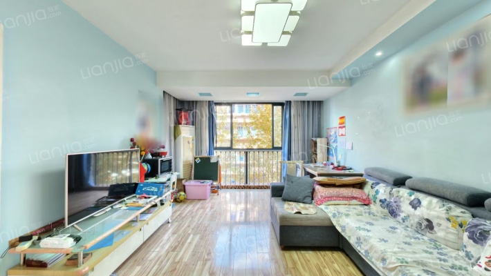 星河晨光B区二手房实景图