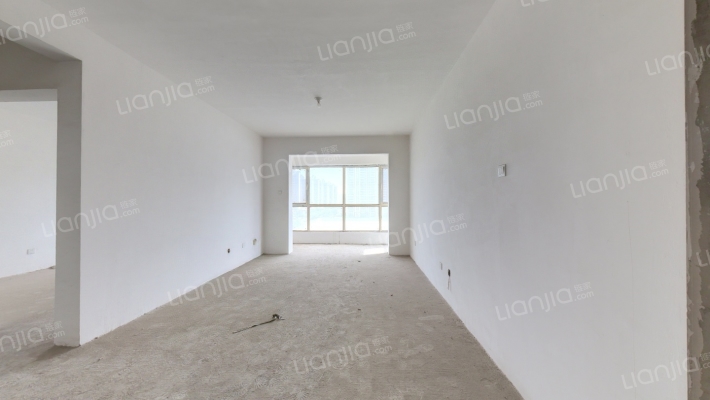 城南逸居D区二手房实景图