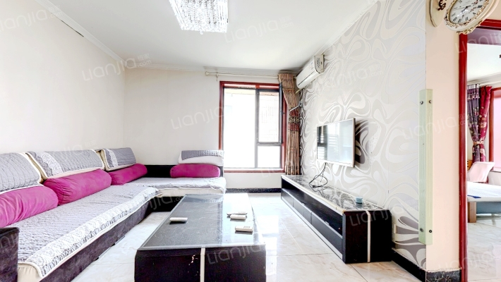 天朗蓝湖树二手房实景图