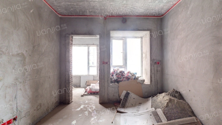 蓝光御江台二手房实景图