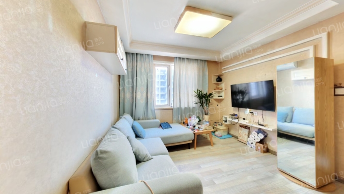 绿景苑港东名居二期二手房实景图