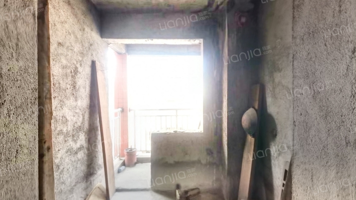 攀枝花大道南段284号二手房实景图