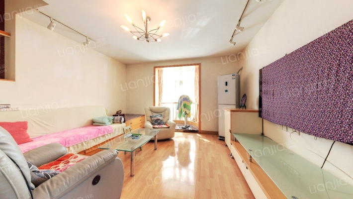 九九公寓二手房实景图