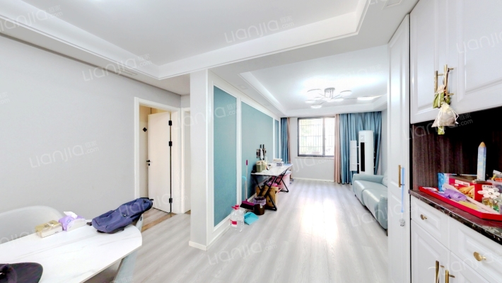 天鹤一村东区二手房实景图