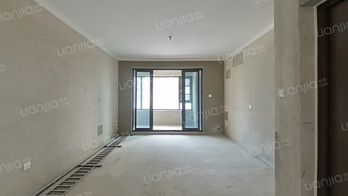 湖岸新城知敬苑二手房实景图