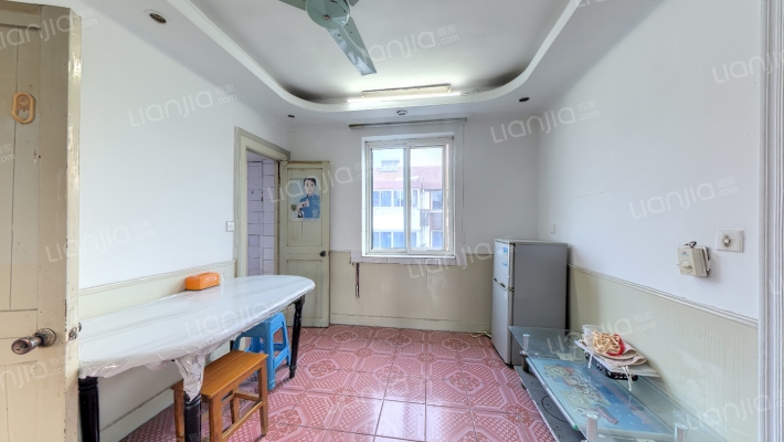 南湖经委宿舍二手房实景图