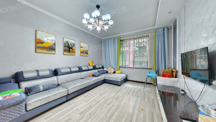 金秀公寓五区二手房实景图