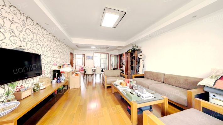 爱法新都二手房实景图