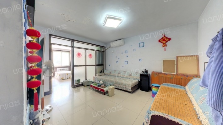 光明路丽都院二手房实景图