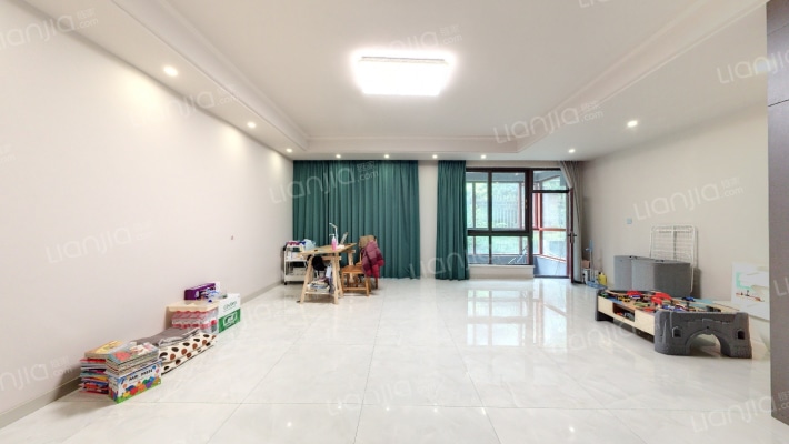 新界四期二手房实景图