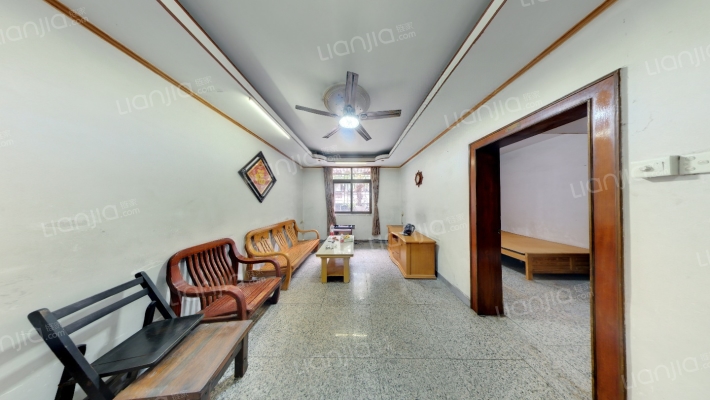 同济路二手房实景图