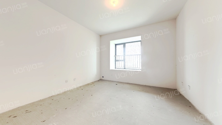 四季豪庭二手房实景图