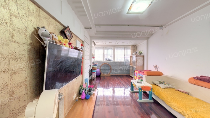 宁海南路二手房实景图