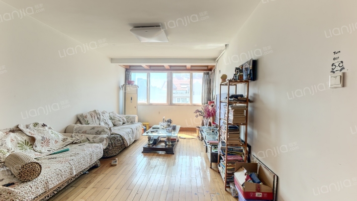 哈尔滨路28号二手房实景图