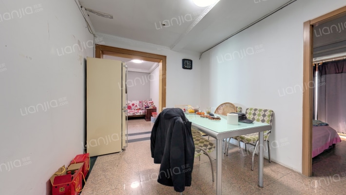 金门路692号二手房实景图