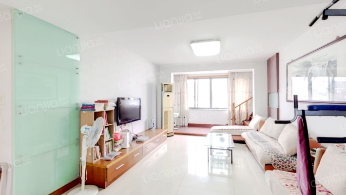 元垄浪琴湾二手房实景图